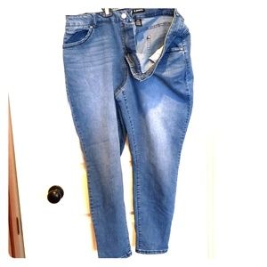 Soft skinny Jean's with lighter wash